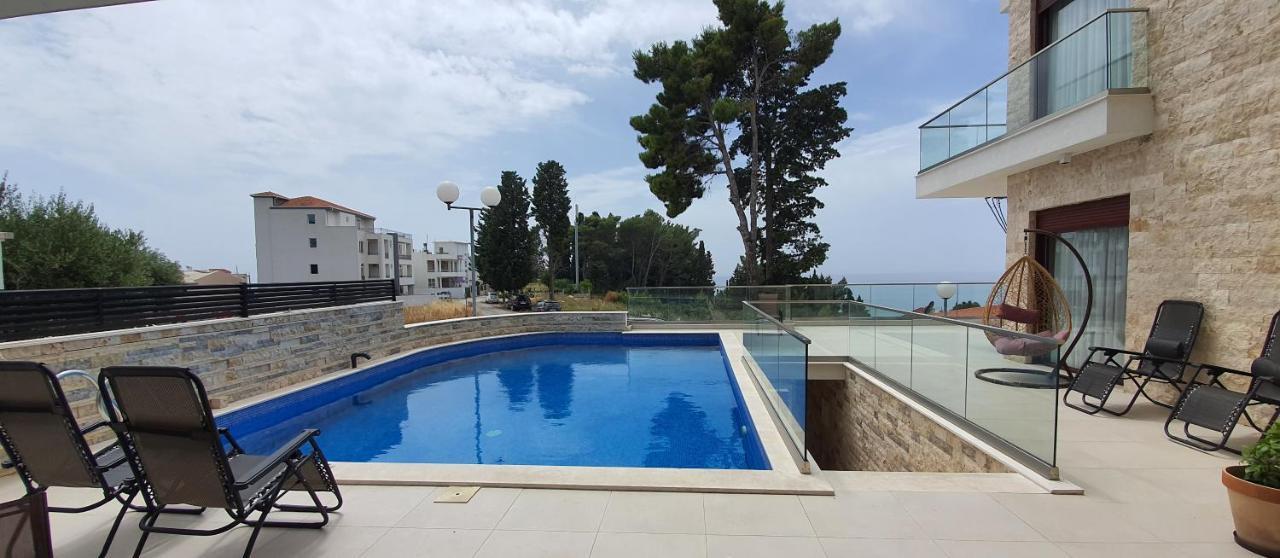 Arte Apartments Ulcinj Bagian luar foto